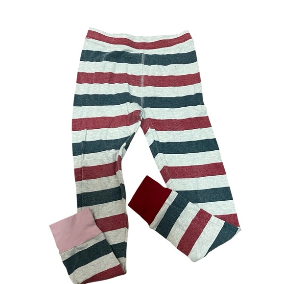 Girls pajamas, size 8. - Picture 2 of 4